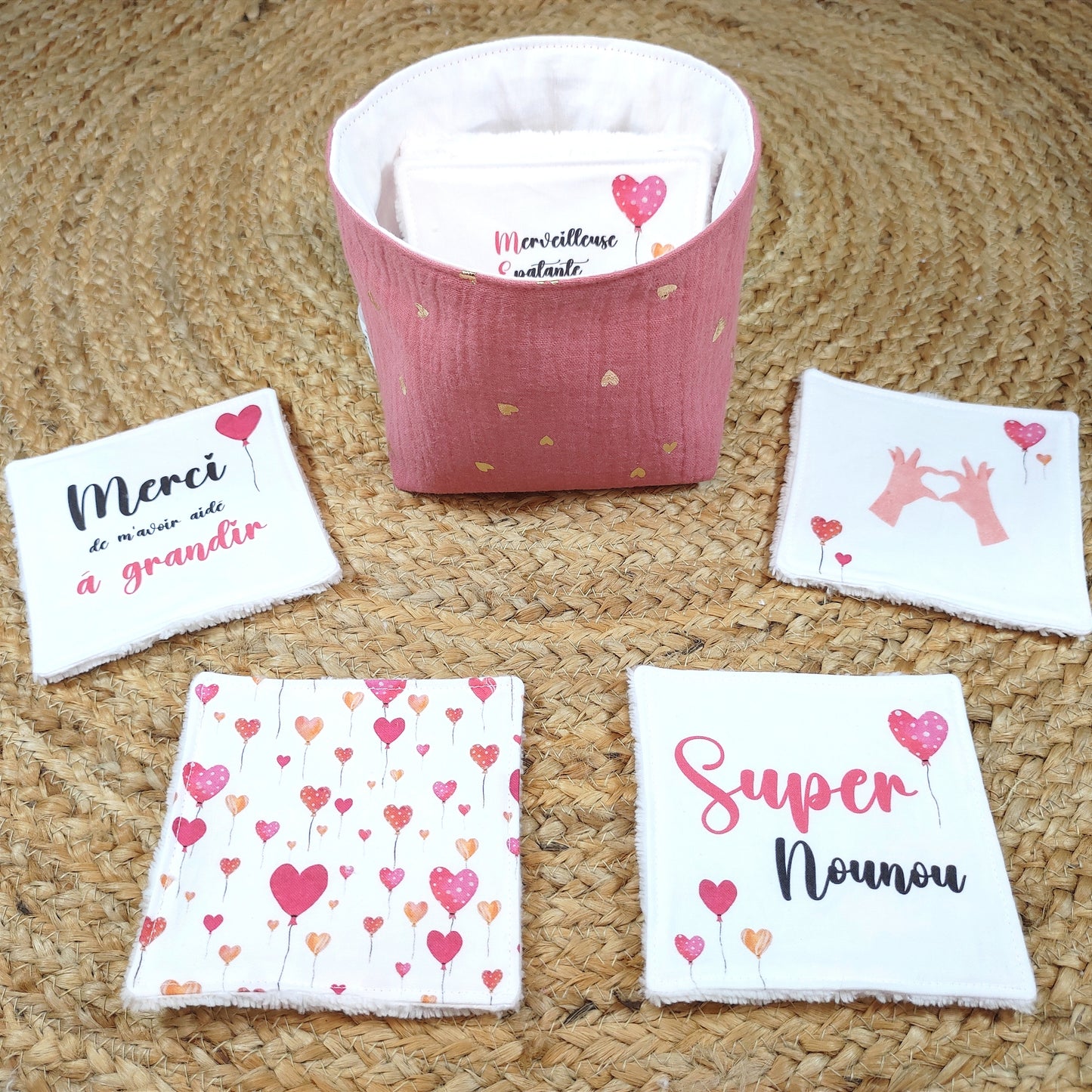 Lot de 8 cotons lavables et panier - "Super Nounou"
