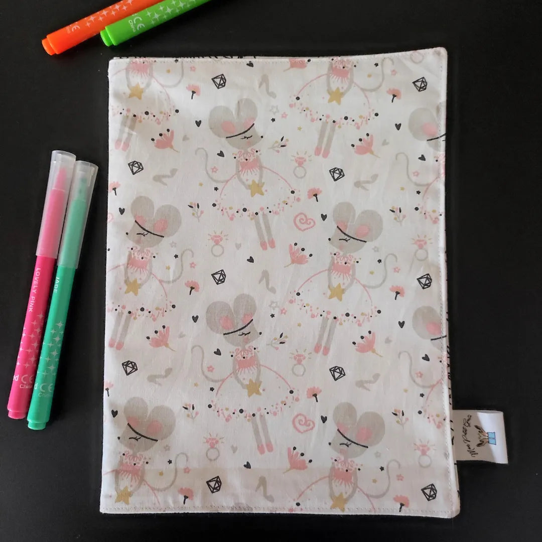 livre de coloriage lavable souris