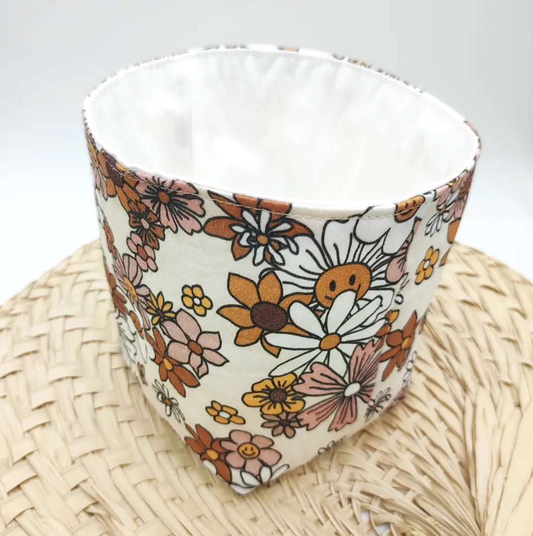 Panier motifs fleurs rétro pour cotons lavables