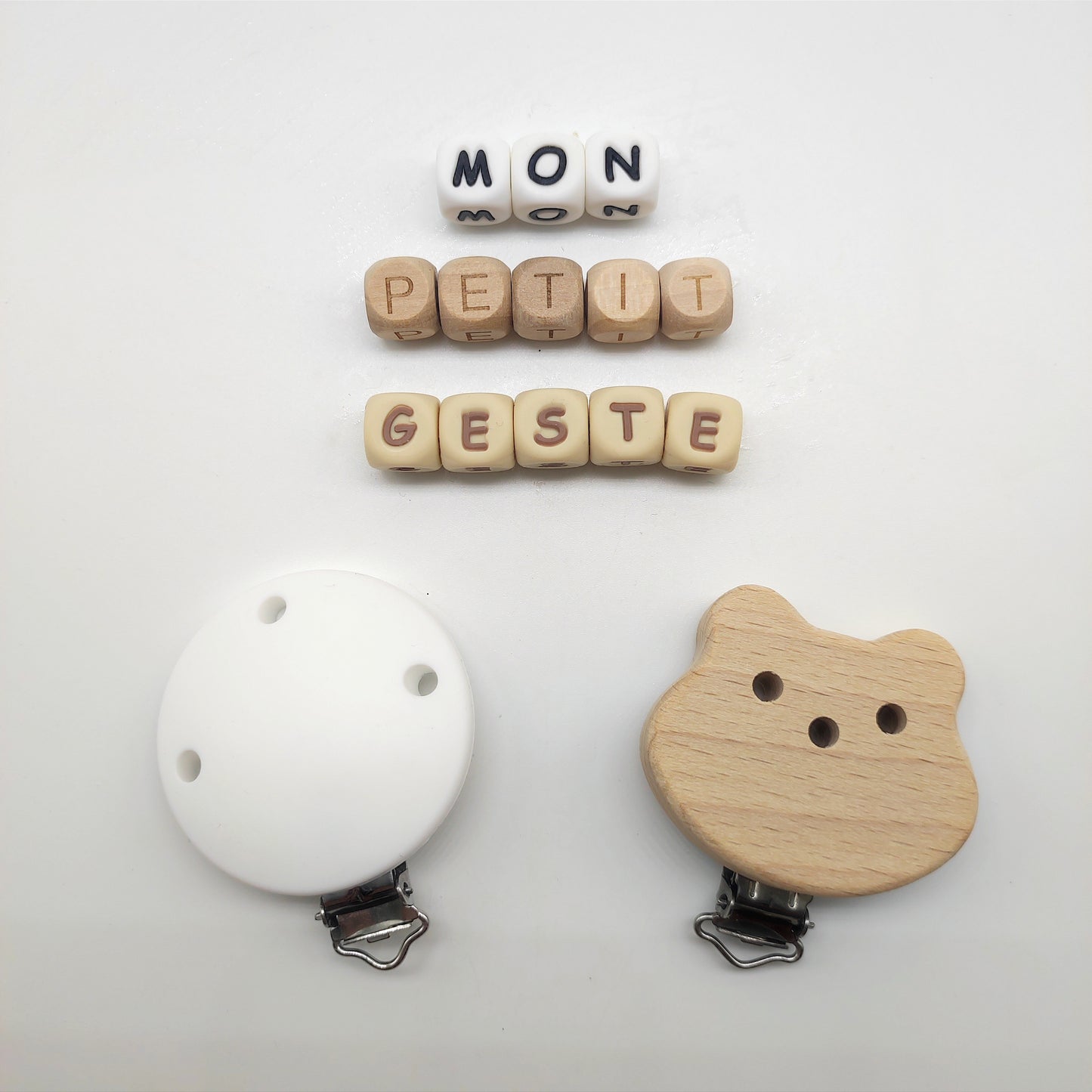 Attache tétine Fantaisie LOLA