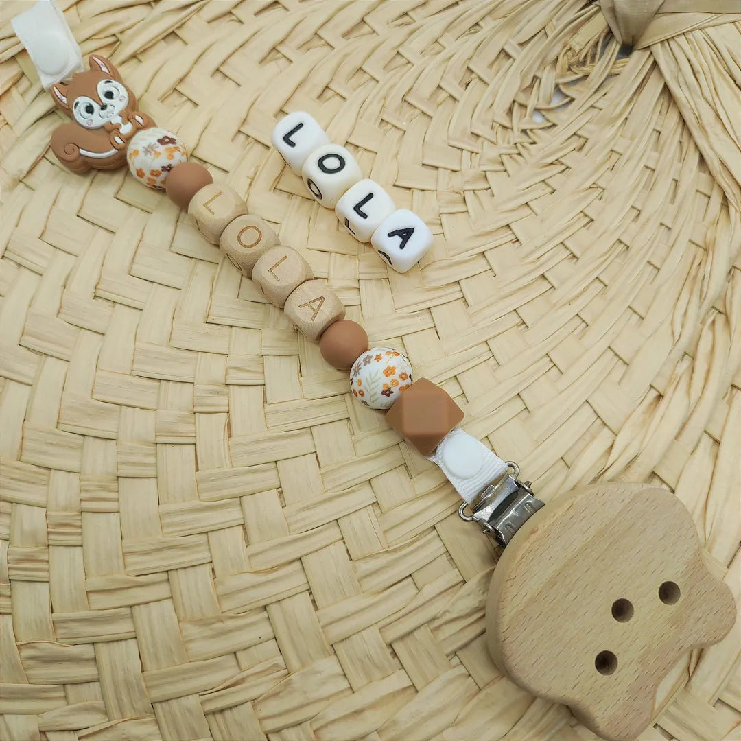 attache tétine prénom personnalisable marron