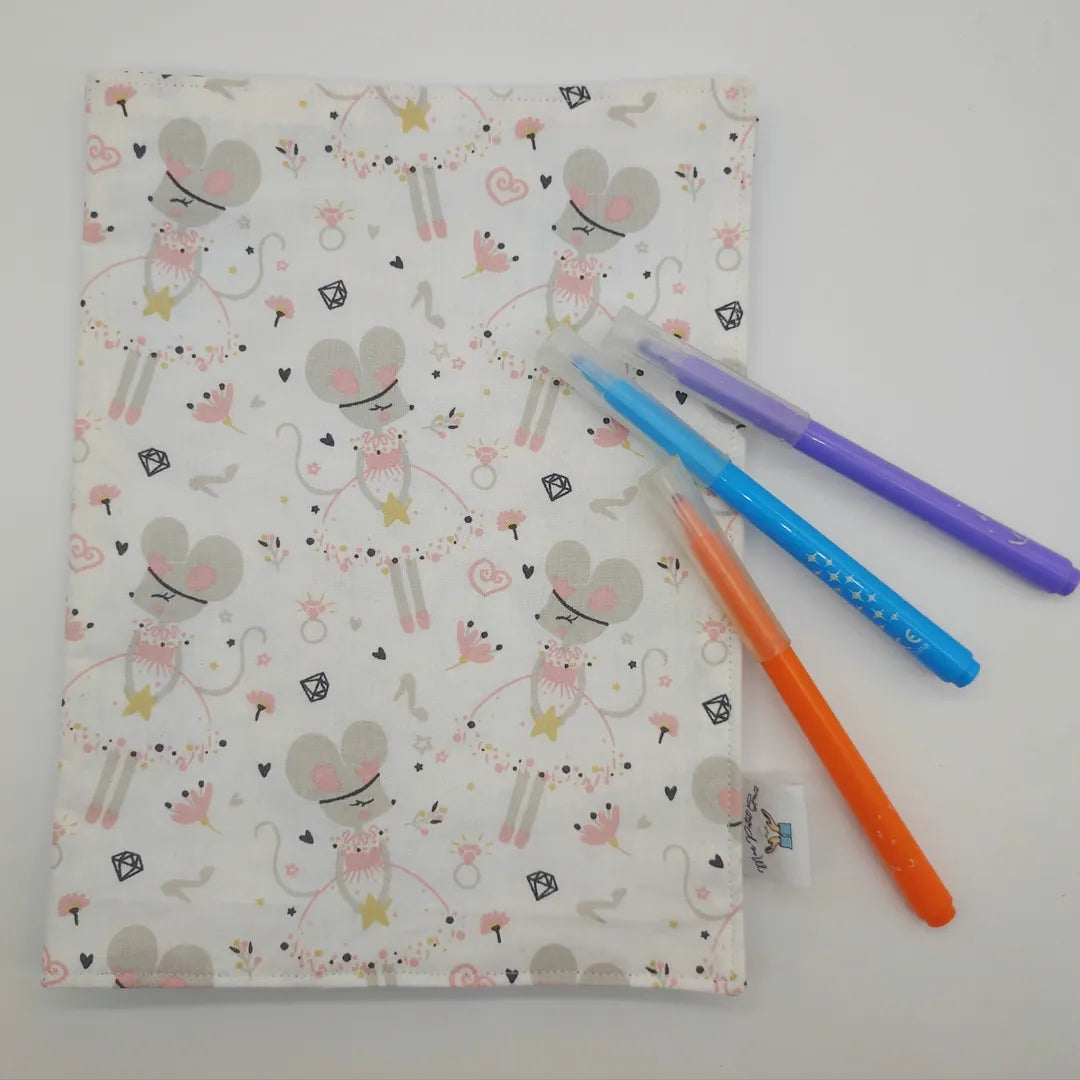livre de coloriage lavable souris
