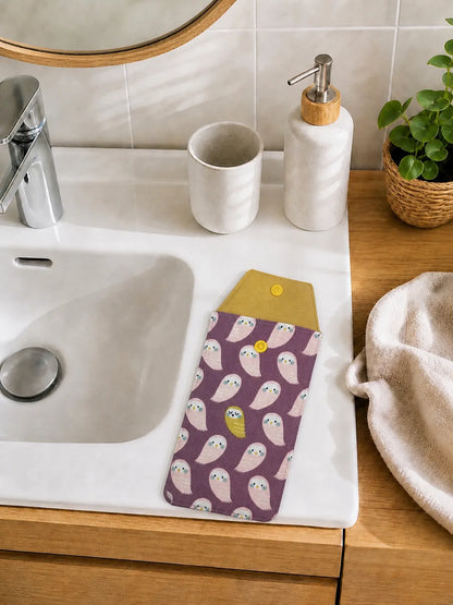 Étui imperméable pour brosse à dents ou couverts