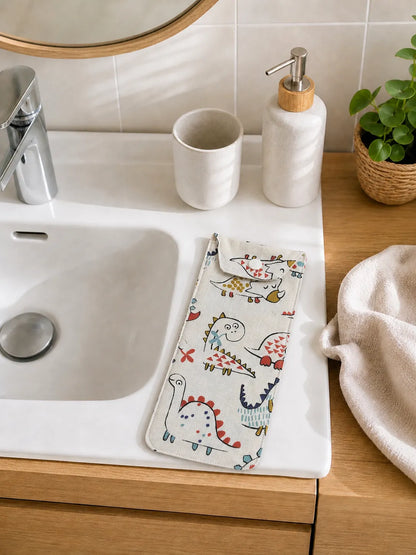 Étui imperméable pour brosse à dents ou couverts