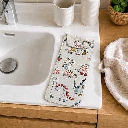 Étui imperméable pour brosse à dents ou couverts